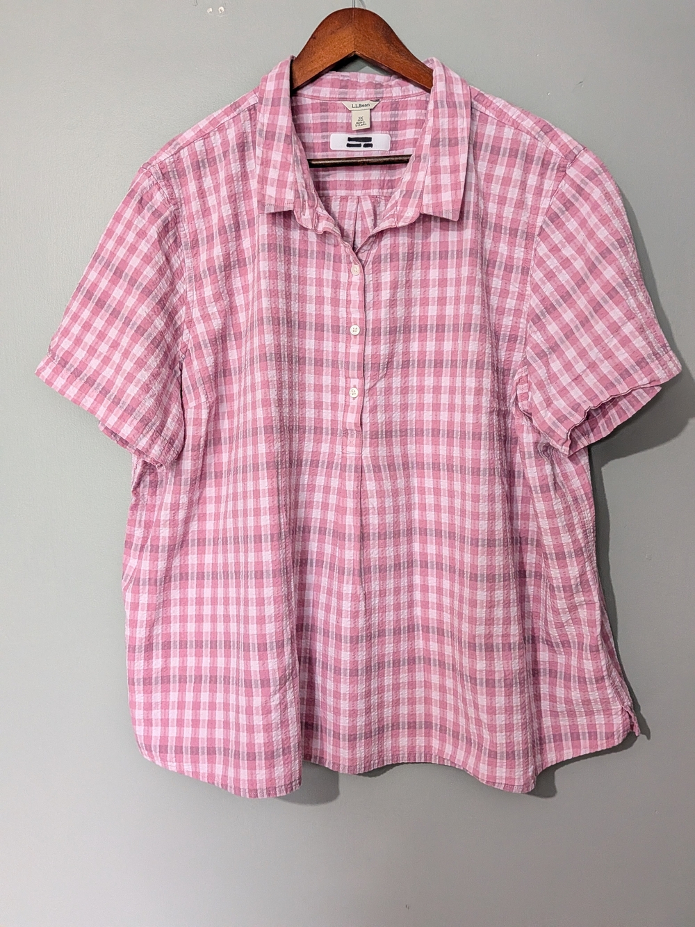 L.L Bean Women's Vacationland Seersucker Pink Stripe Short-Sleeve 90s Grandma